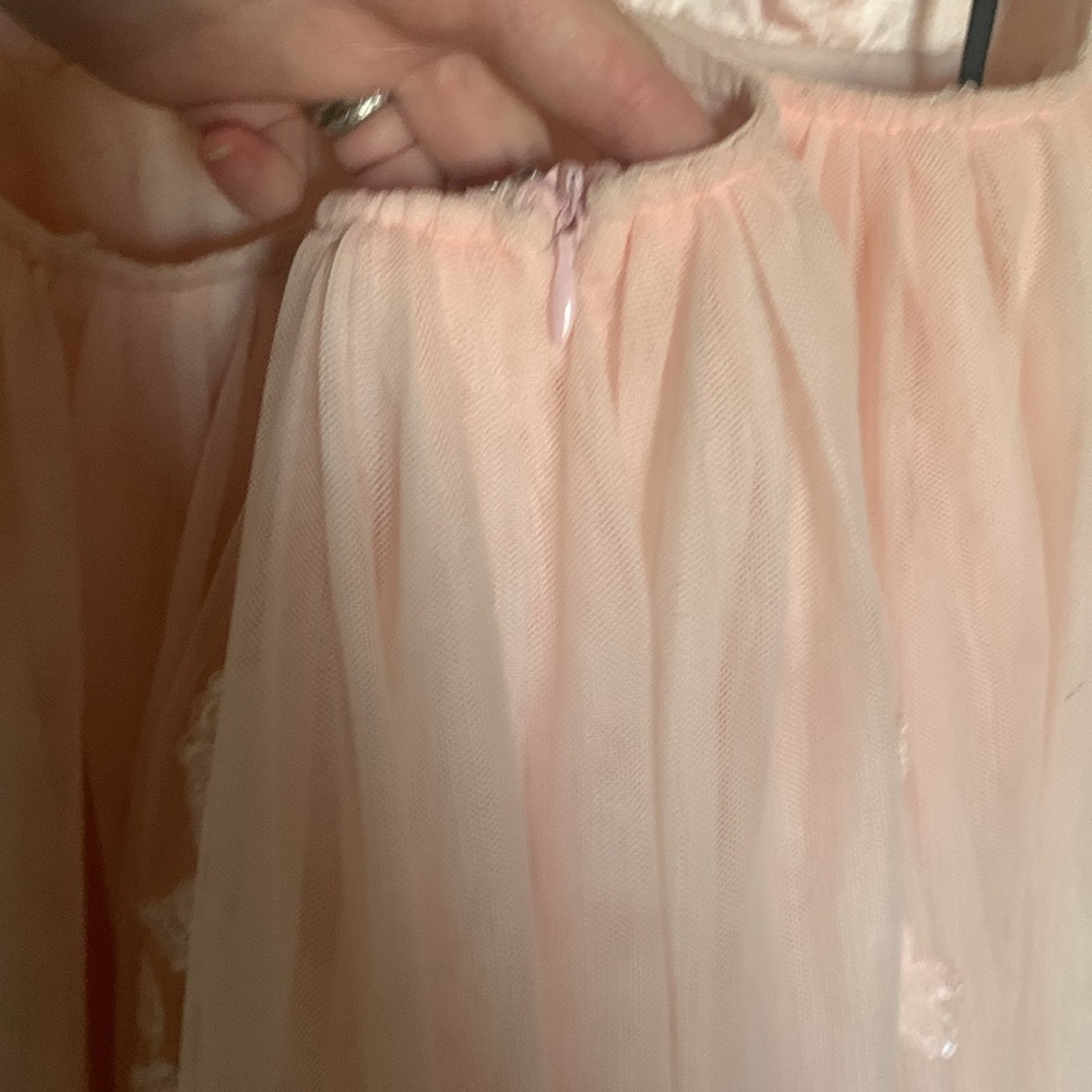 Cherry blossom backless dress - Picture 7 of 10
